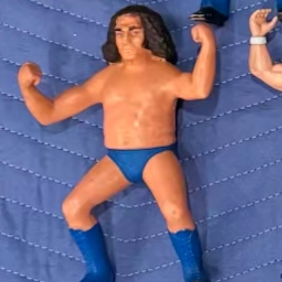 Vintage LJN Titan Sports 8